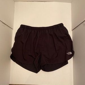 The North Face workout shorts | Medium